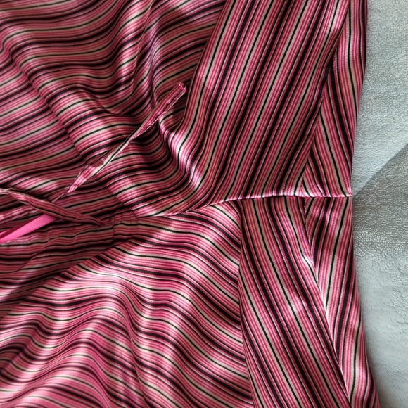 Ambrielle Satin long sleeve striped pajama set, pink, black, silver (M) - Picture 6 of 7